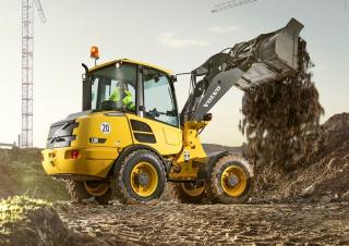 व्हील लोडर Volvo L28F