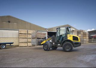 व्हील लोडर New Holland W60C Z-bar