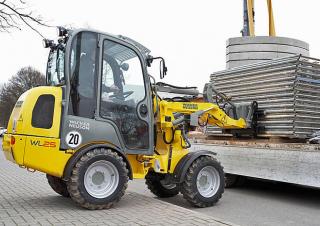 व्हील लोडर Wacker Neuson WL25