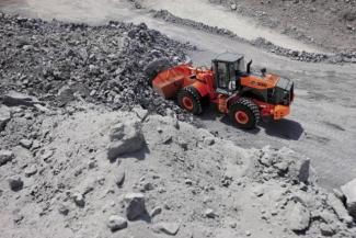 व्हील लोडर Hitachi ZW 330-5