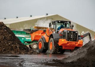 व्हील लोडर Hitachi ZW220-6