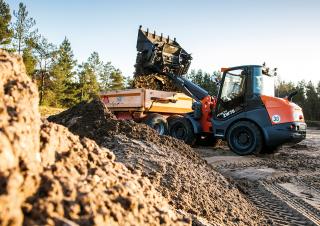 व्हील लोडर Hitachi ZW75-6