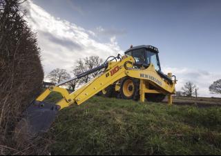 बैकहो लोडर New Holland B110C TC