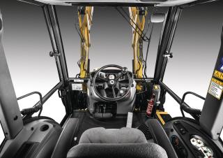 बैकहो लोडर New Holland B115C