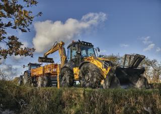 बैकहो लोडर New Holland B115C