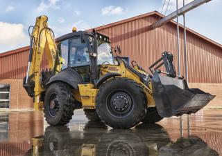 बैकहो लोडर New Holland B115C