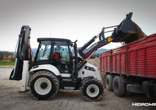 बैकहो लोडर Hidromek HMK 102 B Alpha
