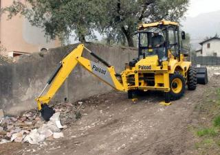 बैकहो लोडर Palazzani PB 60