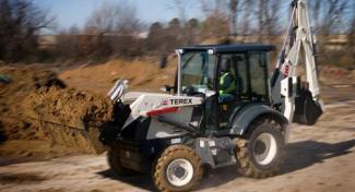 बैकहो लोडर Terex TX 760 B
