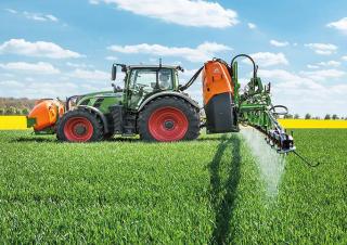 माउंटेड फील्ड स्प्रेयर Amazone UF 1602 (24) 