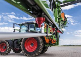माउंटेड फील्ड स्प्रेयर Amazone UF 901 (12,5) 
