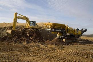 रबल रीसाइक्लिंग प्लांट Komatsu BR580JG-1