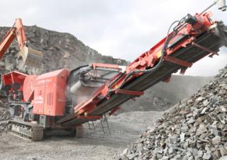 रबल रीसाइक्लिंग प्लांट Terex-Finlay J 1170
