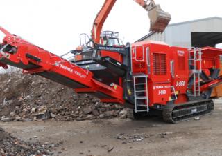 रबल रीसाइक्लिंग प्लांट Terex-Finlay J 960