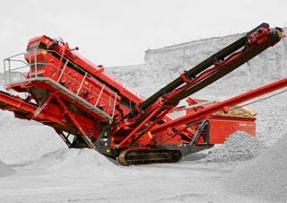 मोबाइल स्क्रीनिंग प्लांट Terex-Finlay 674