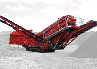 मोबाइल स्क्रीनिंग प्लांट Terex-Finlay 683