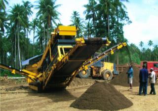 मोबाइल स्क्रीनिंग प्लांट Keestrack Explorer 1500