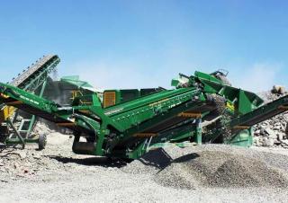 मोबाइल स्क्रीनिंग प्लांट McCloskey R230
