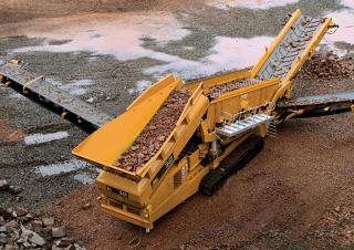 मोबाइल स्क्रीनिंग प्लांट IROCK  TS-620