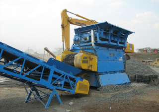 मोबाइल स्क्रीनिंग प्लांट Pilot Crushtec VGH 1000