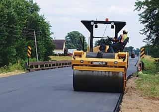 रोलर टैंडम वाइब्रेशन रोलर Caterpillar CB64B