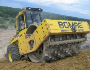 रोलर सिंगल-ड्रम रोलर Bomag BW 216 PDH-4i