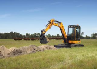 मिनी एक्सकेवेटर JCB 56Z-2
