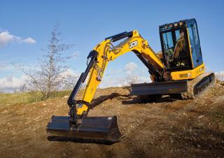 मिनी एक्सकेवेटर JCB 56Z-2