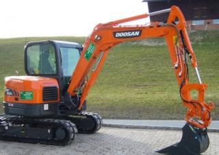मिनी एक्सकेवेटर Doosan DX60-5B