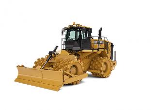 कचरा कॉम्पेक्टर Caterpillar 825K