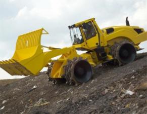 कचरा कॉम्पेक्टर Bomag BC 472 RS