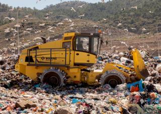 कचरा कॉम्पेक्टर Bomag BC 473 RS 4