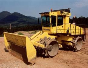 कचरा कॉम्पेक्टर Bomag BC 572 RB 2