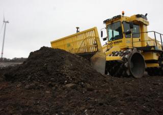 कचरा कॉम्पेक्टर Bomag BC 772 EB 4