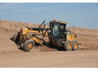 ग्रेडर Caterpillar 120M