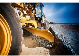 ग्रेडर Caterpillar 160M