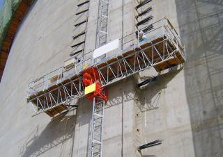 मास्ट क्लाइम्बिंग वर्क प्लेटफॉर्म Climber International P36 / PH10