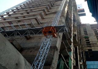 मास्ट क्लाइम्बिंग वर्क प्लेटफॉर्म Climber International P40