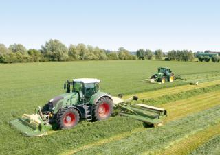 मोवर कॉम्बिनेशन - कंडीशनर के साथ डिस्क Krone EasyCut B 1000 CV Collect 