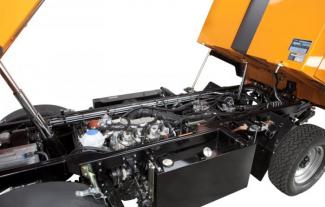 वाहन म्यूनिसिपल ट्रैक्टर फ्रंट हिच Ladog T 1400/2400 E5