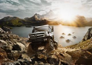 वाहन म्यूनिसिपल ट्रैक्टर फ्रंट हिच Unimog U 4023 Euro 6