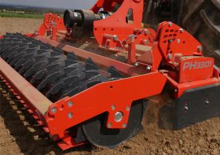 पावर हैरो Kubota PH3301