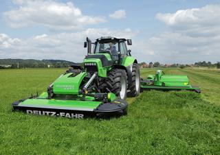 फ्रंट-माउंटेड मोवर - कंडीशनर के साथ डिस्क DEUTZ-FAHR DiscMaster 632 FT
