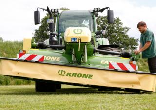 फ्रंट-माउंटेड मोवर - कंडीशनर के साथ डिस्क Krone EasyCut F 320 CV Gen.2 