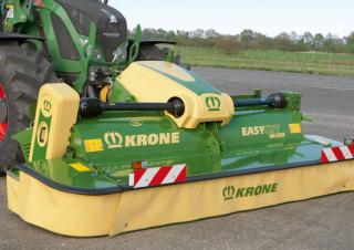 फ्रंट-माउंटेड मोवर - कंडीशनर के साथ डिस्क Krone EasyCut F 360 CR Gen.2