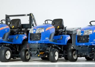 राइडिंग लॉन मोवर और गार्डन ट्रैक्टर Iseki SXG 323