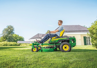 राइडिंग लॉन मोवर और गार्डन ट्रैक्टर John Deere Z320M 