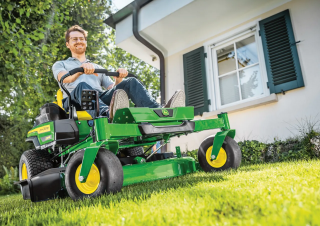 राइडिंग लॉन मोवर और गार्डन ट्रैक्टर John Deere Z320M 