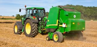 राउंड बेलर John Deere 852