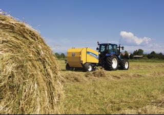 राउंड बेलर New Holland BR120 Utility
